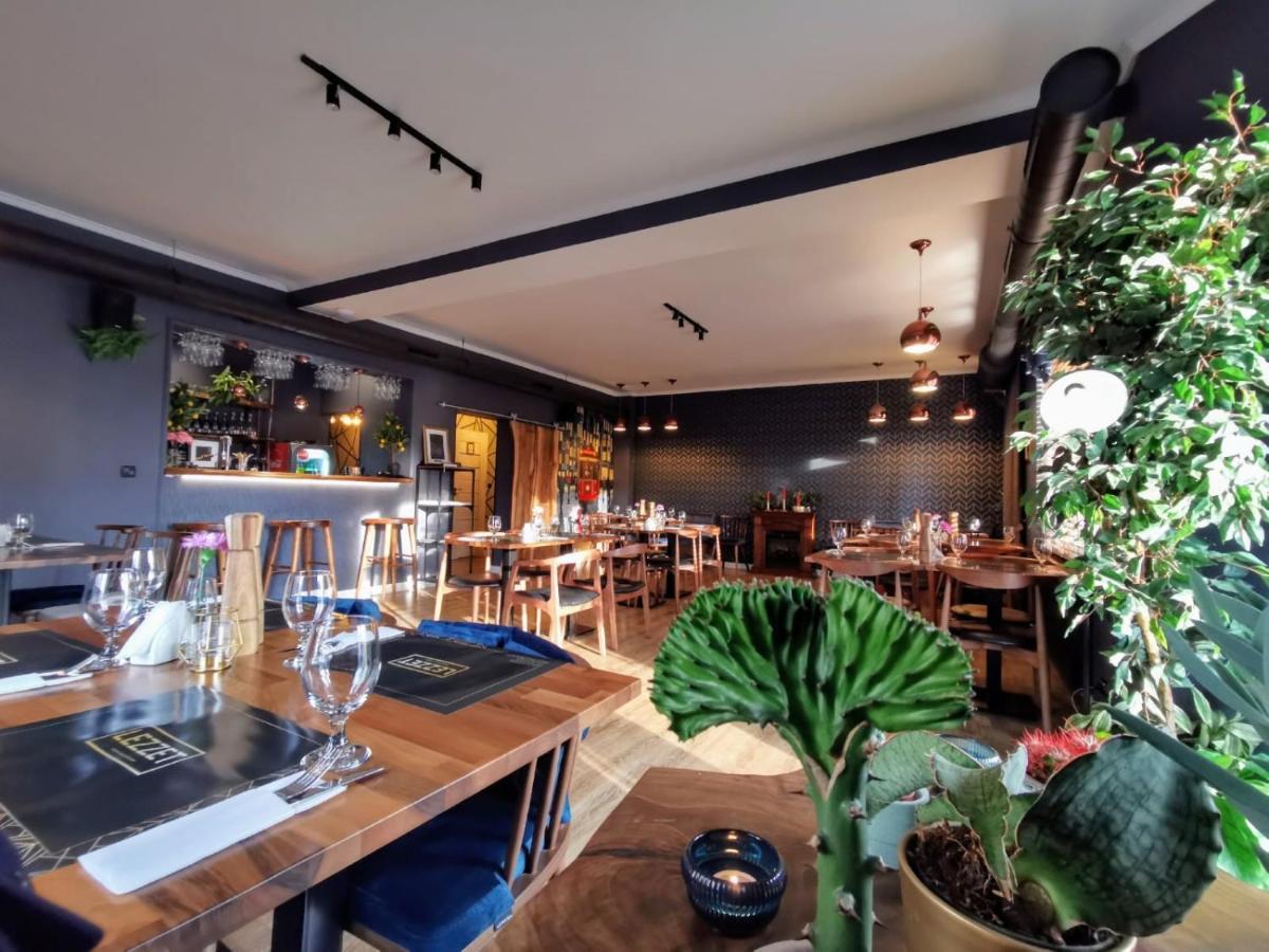 Lezzet B&B Pokoj Goscinny & Turkishrestaurant Warszawa Exteriör bild