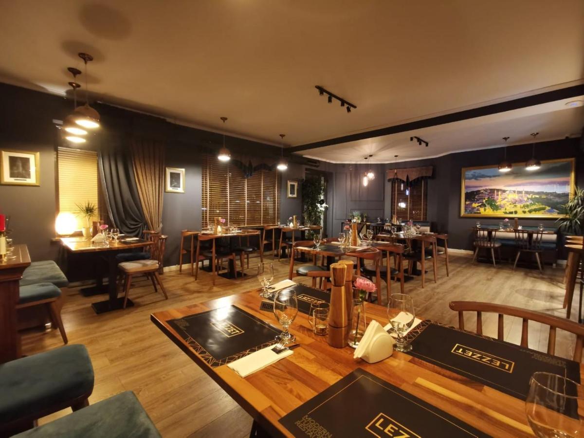 Lezzet B&B Pokoj Goscinny & Turkishrestaurant Warszawa Exteriör bild