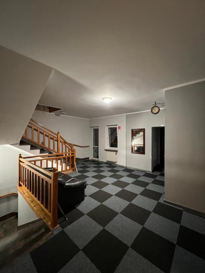 Lezzet B&B Pokoj Goscinny & Turkishrestaurant Warszawa Exteriör bild
