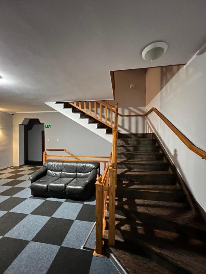 Lezzet B&B Pokoj Goscinny & Turkishrestaurant Warszawa Exteriör bild